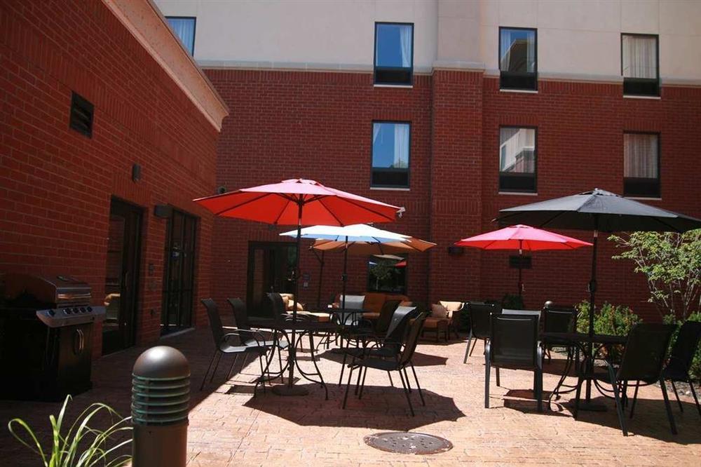 Hampton Inn Detroit Roseville Clinton Township Restaurant billede
