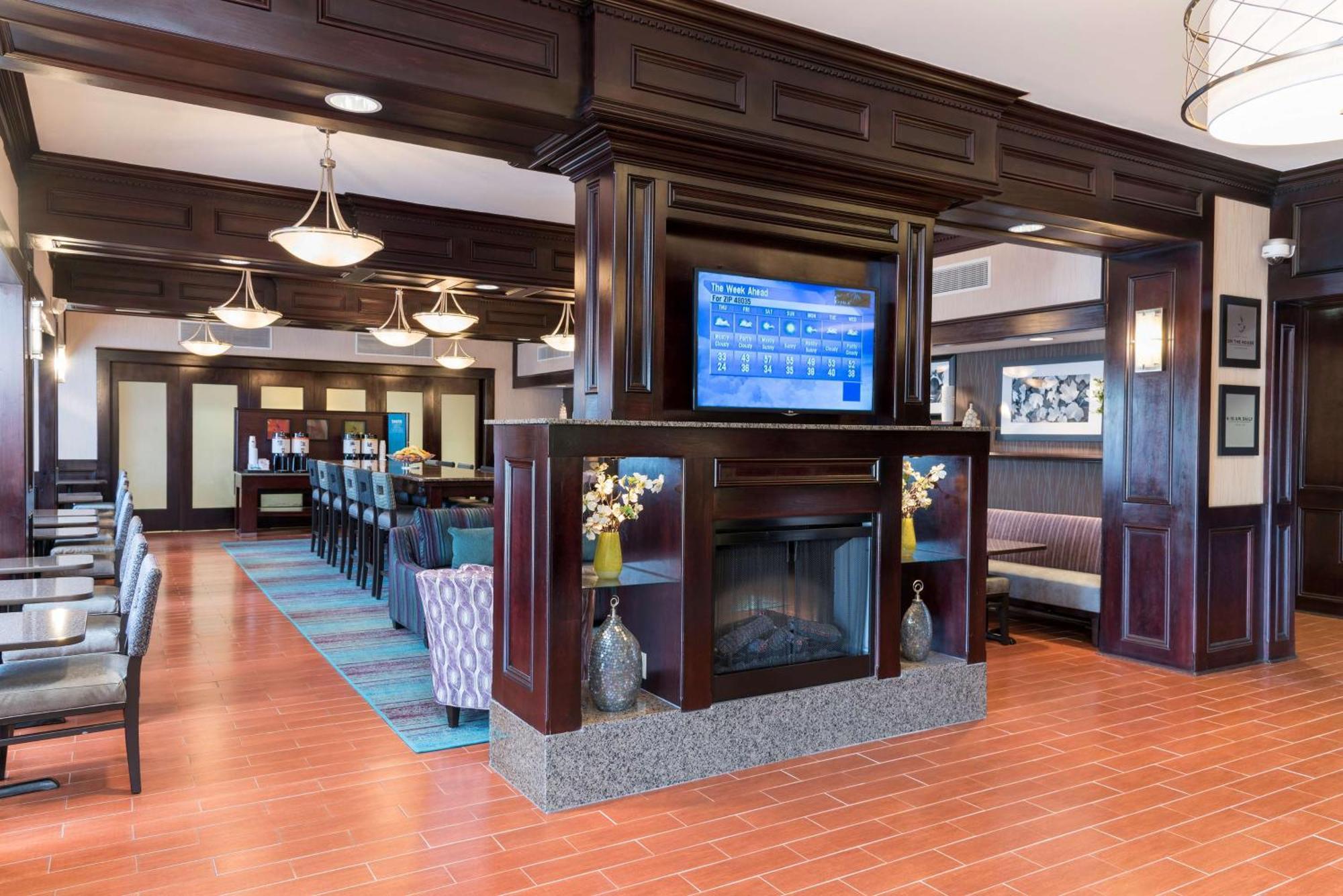 Hampton Inn Detroit Roseville Clinton Township Eksteriør billede